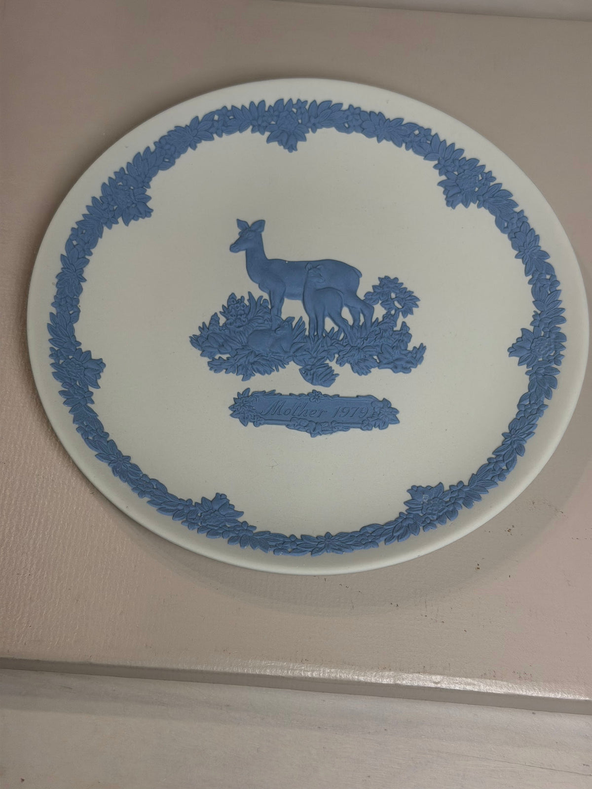 Wedgwood Cream & Blue Jasperware Deer Woodland Plate