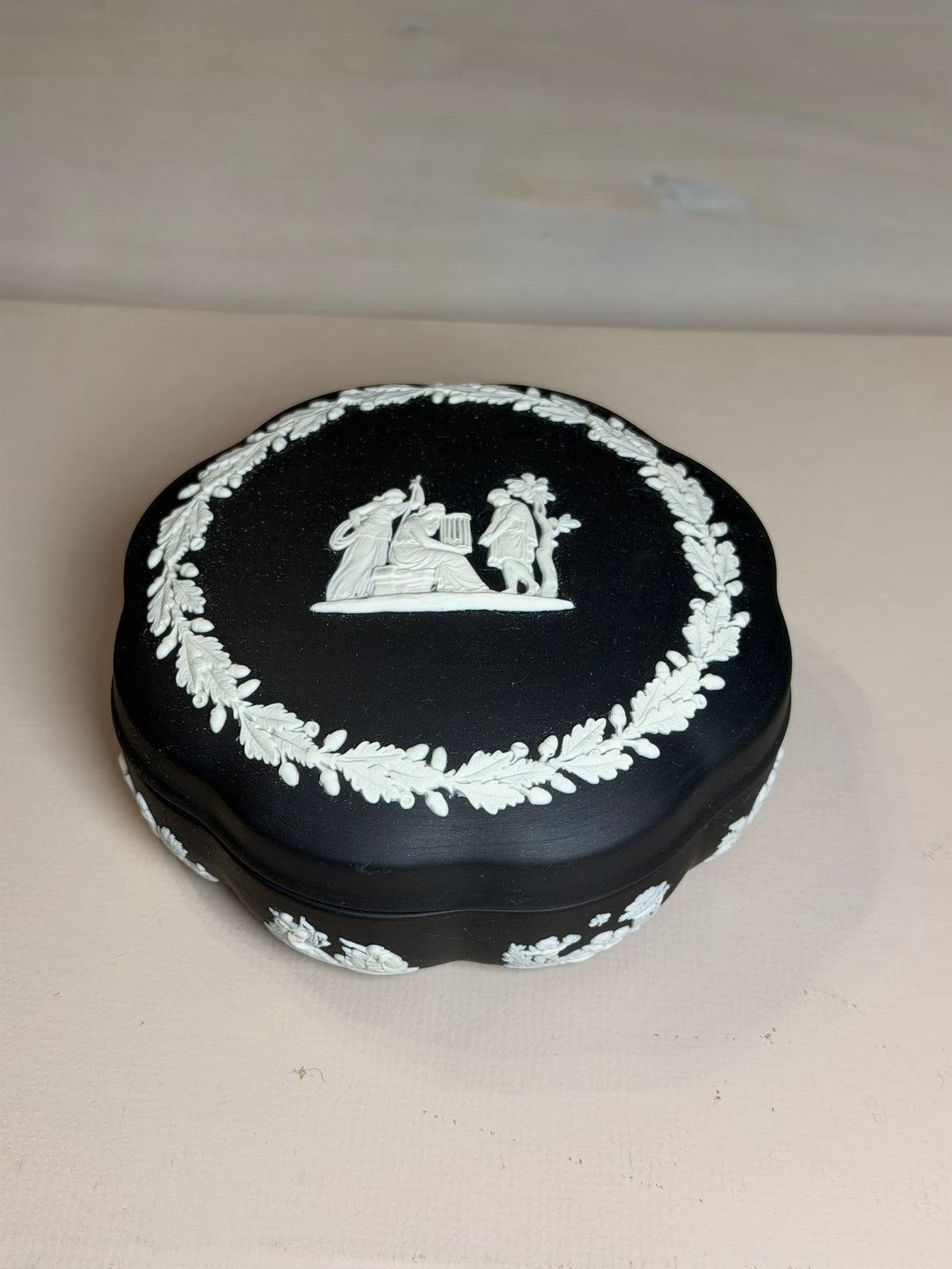 Wedgwood Black & White Jasperware Scalloped Round Trinket Box