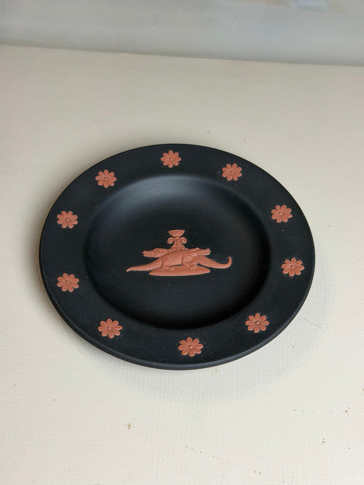 Wedgwood Black & Terracotta Jasperware Classical Round Dish