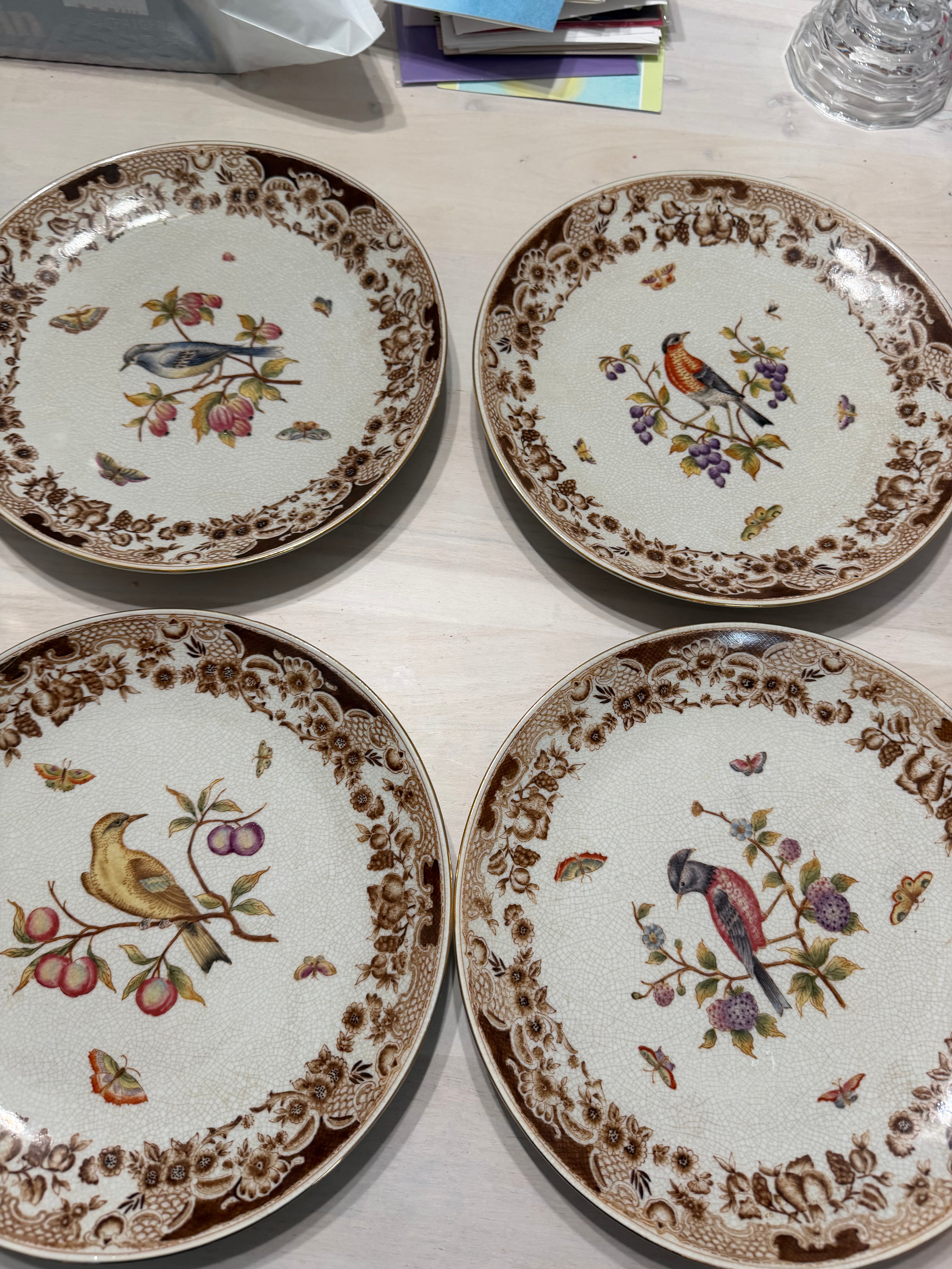Vintage Hua Ping Tang Zhi Plates