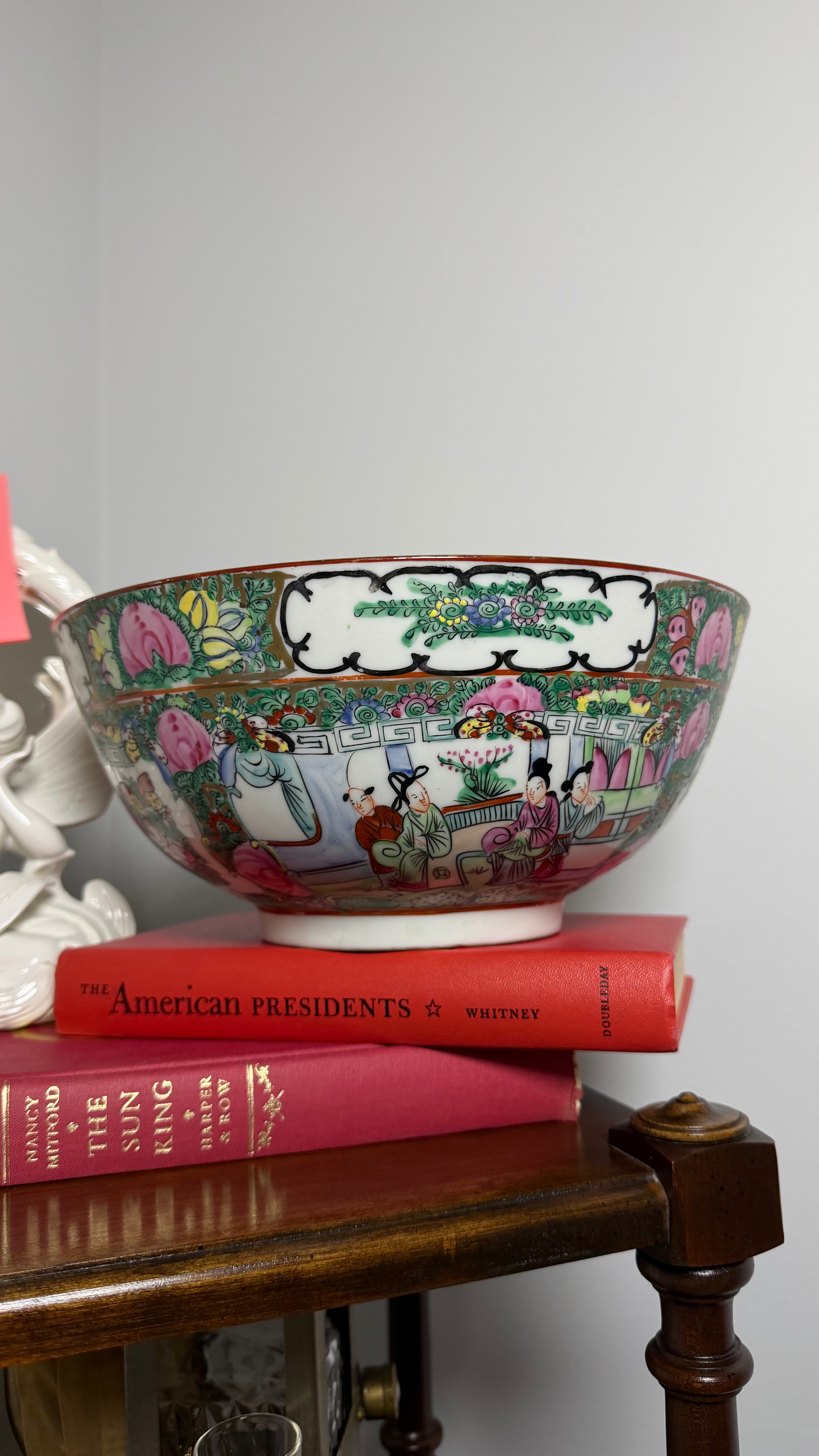 Rose medallion 10' Bowl