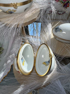 Vintage Porcelain Butterfly Hinged Trinket Box — Gold Trim Keepsake Egg